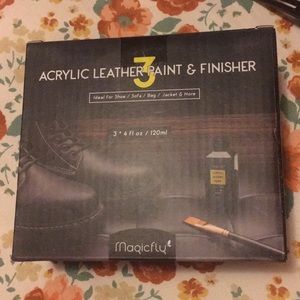 Acrylic Leather paint and finisher by Magicfly